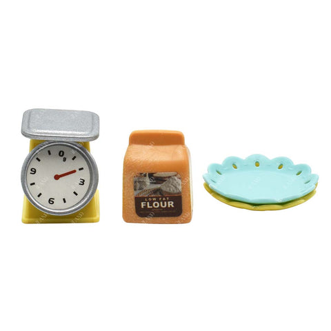 Dollhouse Miniature Blender & Kitchen Scale