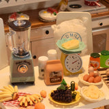 Dollhouse Miniature Blender & Kitchen Scale